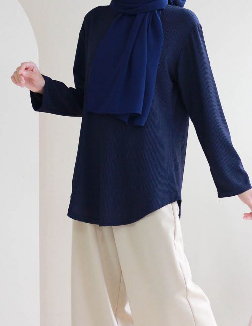 Nadaa in Dark Blue - Image 7