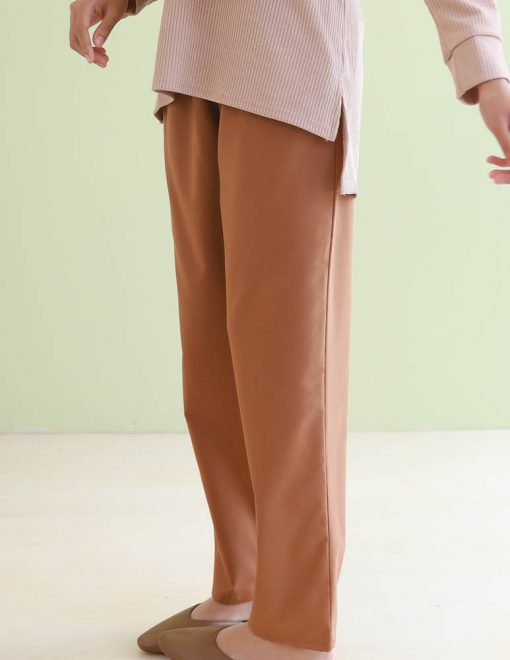 Cotton Straight Pants in Brown - Image 4
