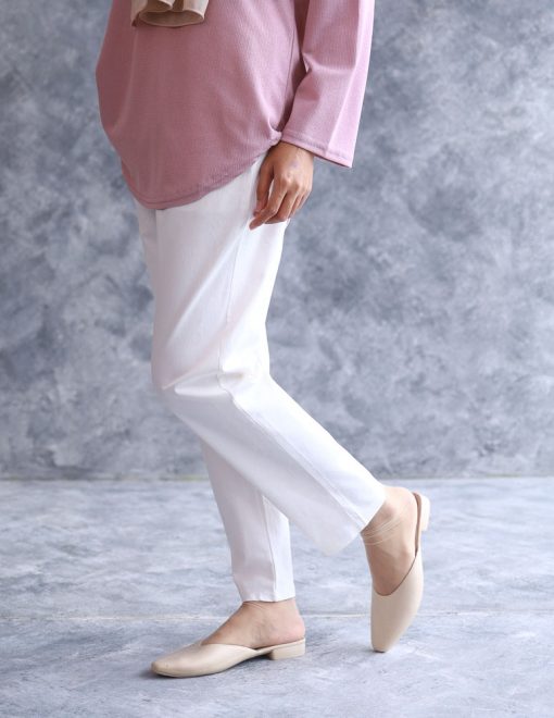 Demii Pants Straight Cut in White