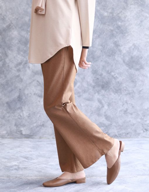 Demii Pants BootCut in Brown - Image 4