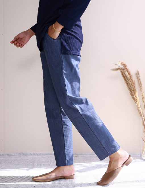 Aaria Jeans Pants in Denim Blue - Image 5