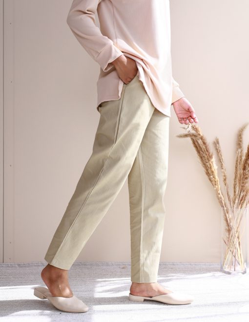 Aaria Jeans Pants in Pistachio - Image 4