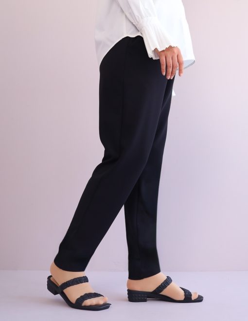 Ivy Pants in Black