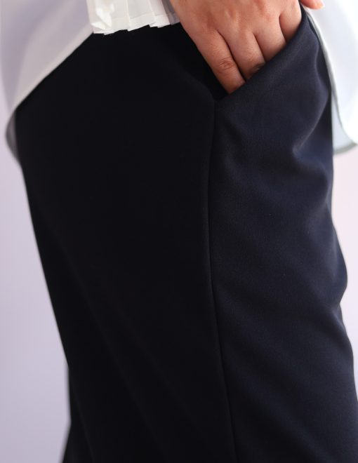 Ivy Pants in Black - Image 2