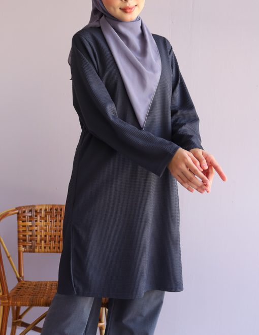Elayaa in Dark Grey - Image 5