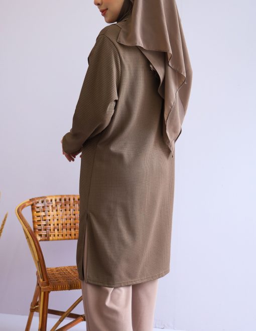 Elayaa in Major Brown - Image 4