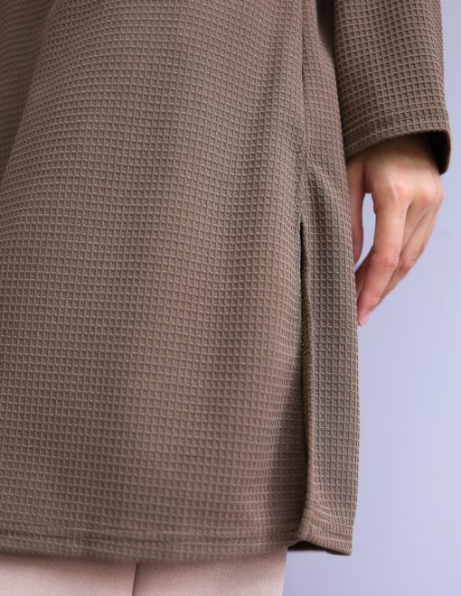 Elayaa in Major Brown - Image 2