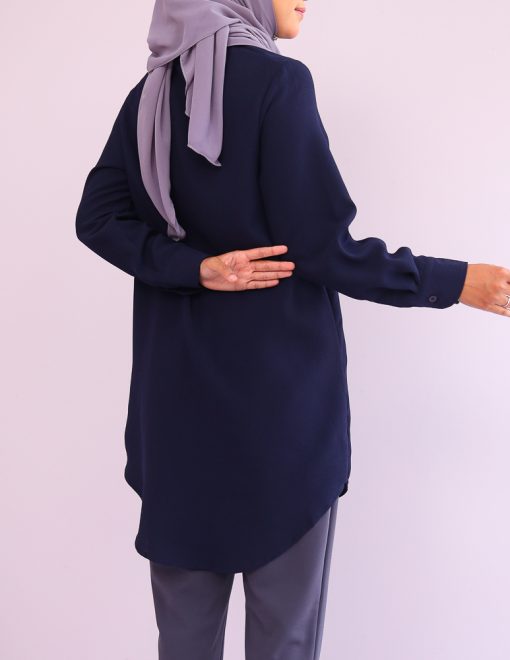 Lauryn in Dark Blue - Image 4